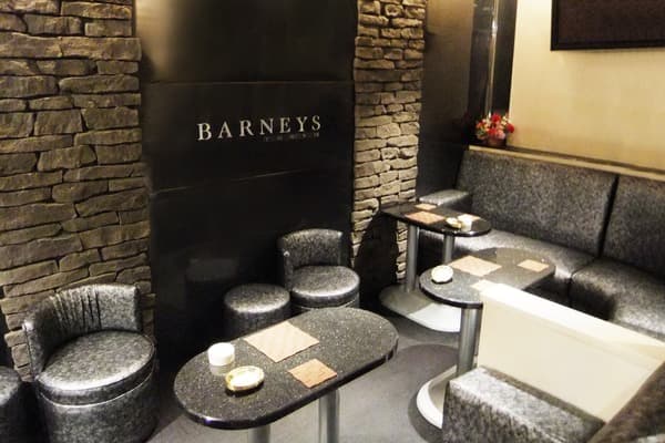 BARNEYS（バーニーズ）