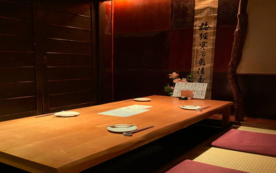 小割烹おはし/オハシの店内1